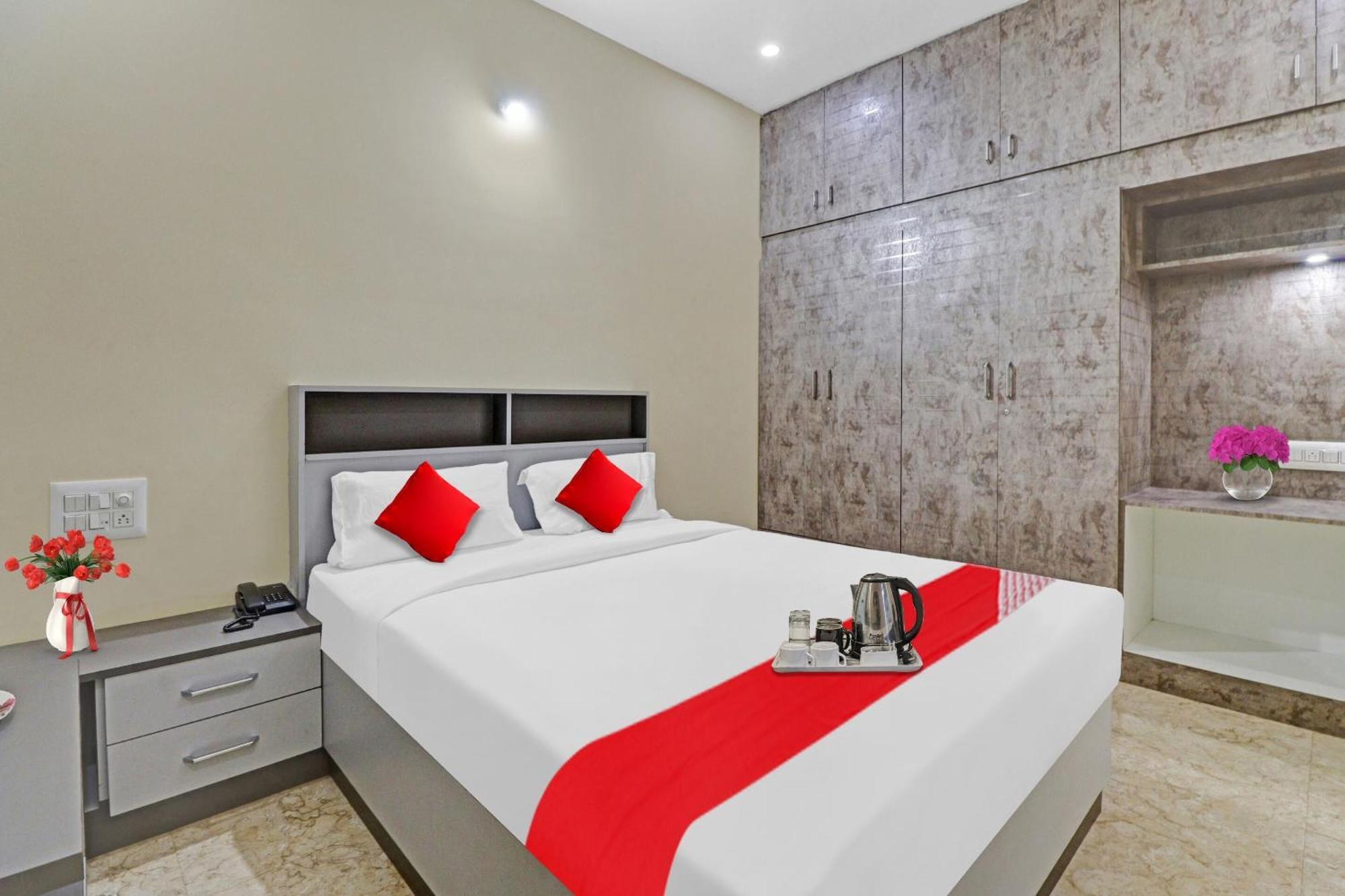 Hotel O I Care With Greenery Comforts Tumkur ภายนอก รูปภาพ